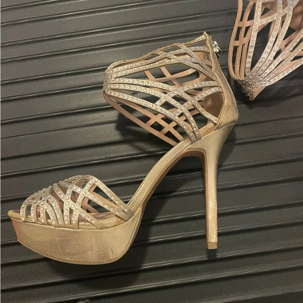 Mix No. 6 Gold Rhinestone Cage Platform‎ Stiletto Heels Womens Size 8.5 Metallic